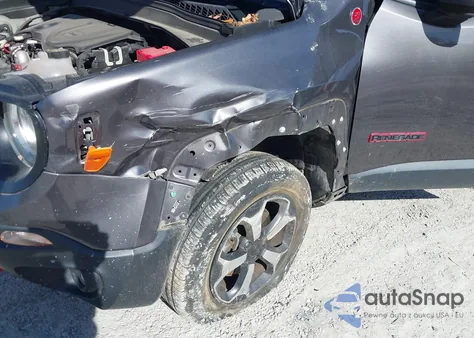 2019 Jeep Renegade Trailhawk 4X4 from USA, damaged, VIN ZACNJBC16KPK43700